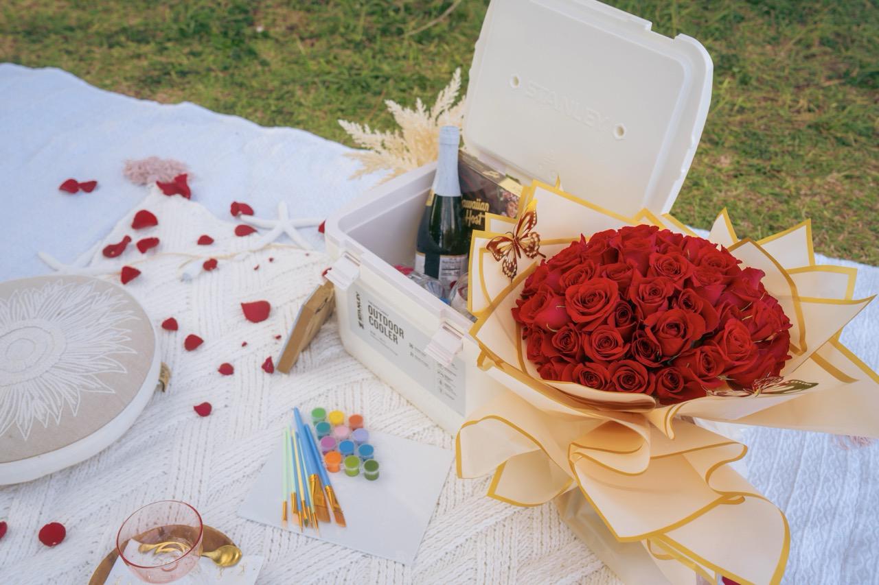 Picnic basket to go - Honolulu Hawaii