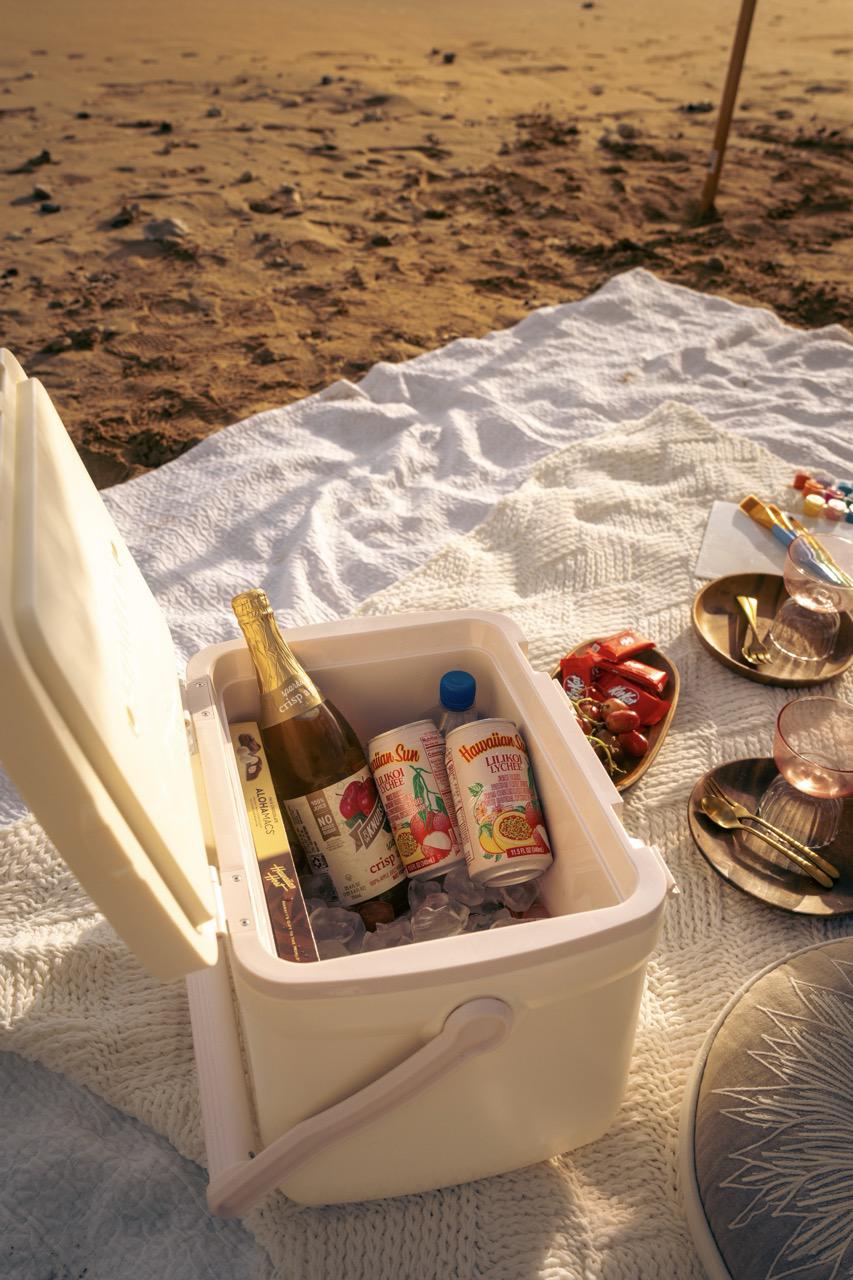 Picnic basket to go - Honolulu Hawaii