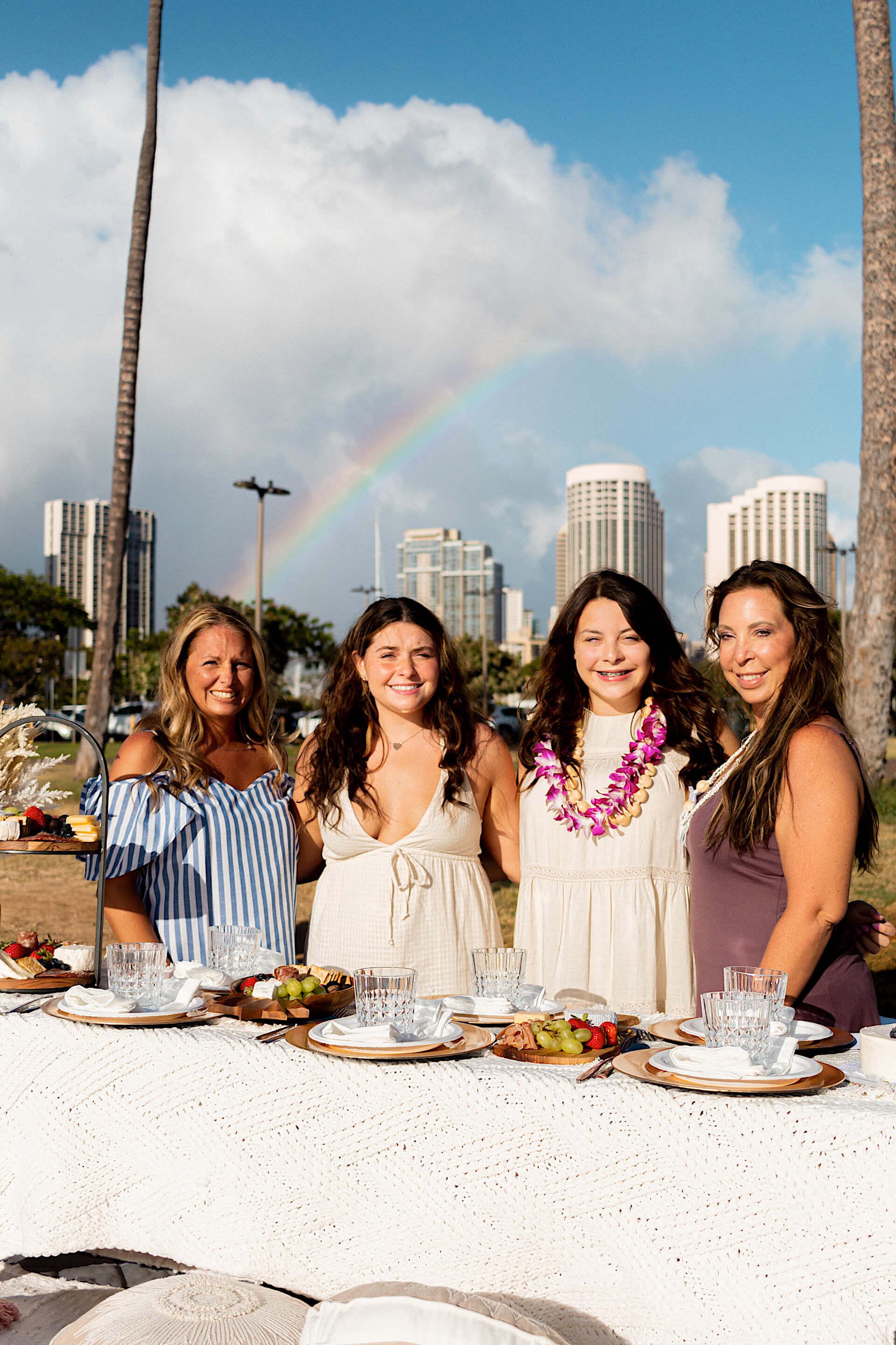 Magic Island Picnic - Oahu Hawaii - Junb17 Party 06